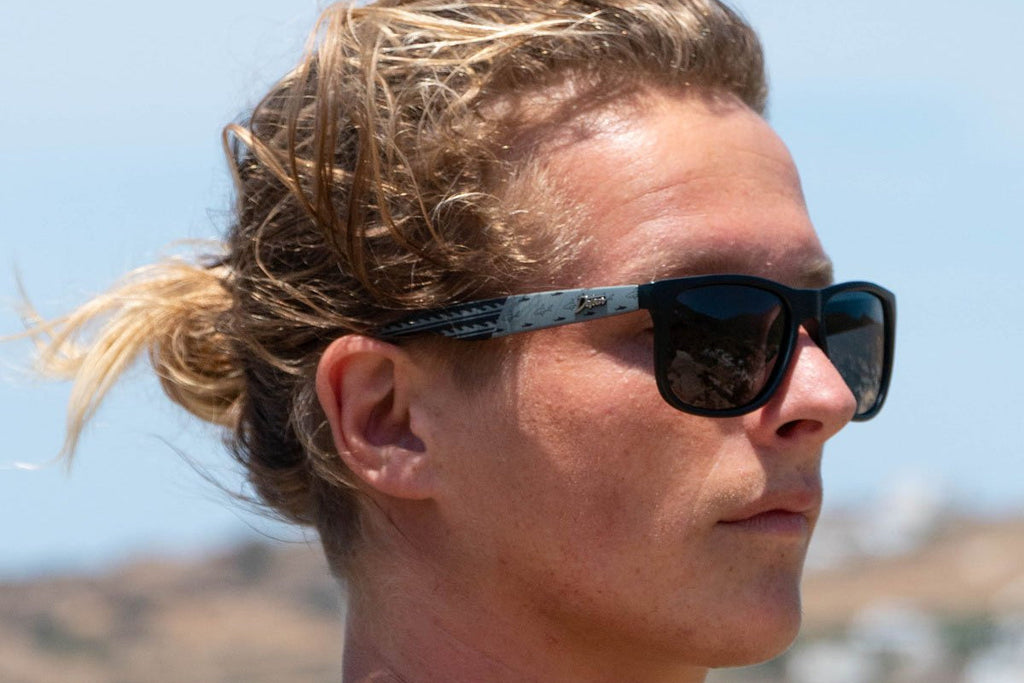 Eminence - Sharks & Stripes Blackout - Jet Black Lens Polarized