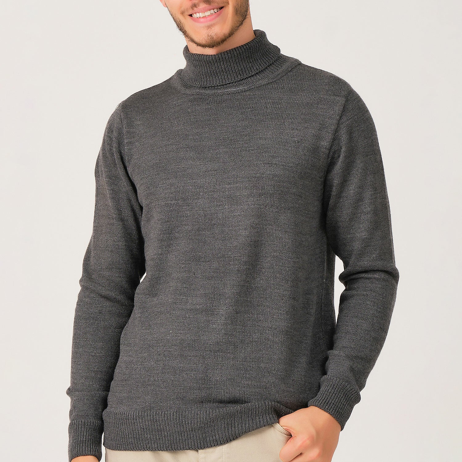 Zane Sweater // Smoke