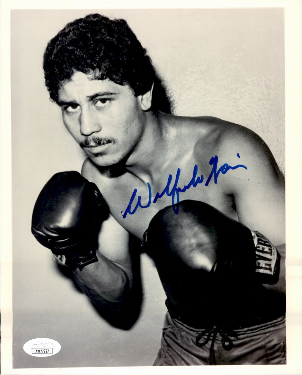 Wilfredo Giomez Signed/Autographed 8x10 B/W Boxing Photo JSA 191019