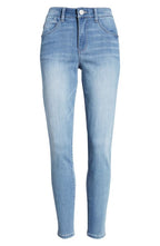 Wit & Wisdom 'Ab'Solution Luxe Touch High Waist Ankle Skinny Jeans in Lba-Light Blue Artisanal, Size 6
