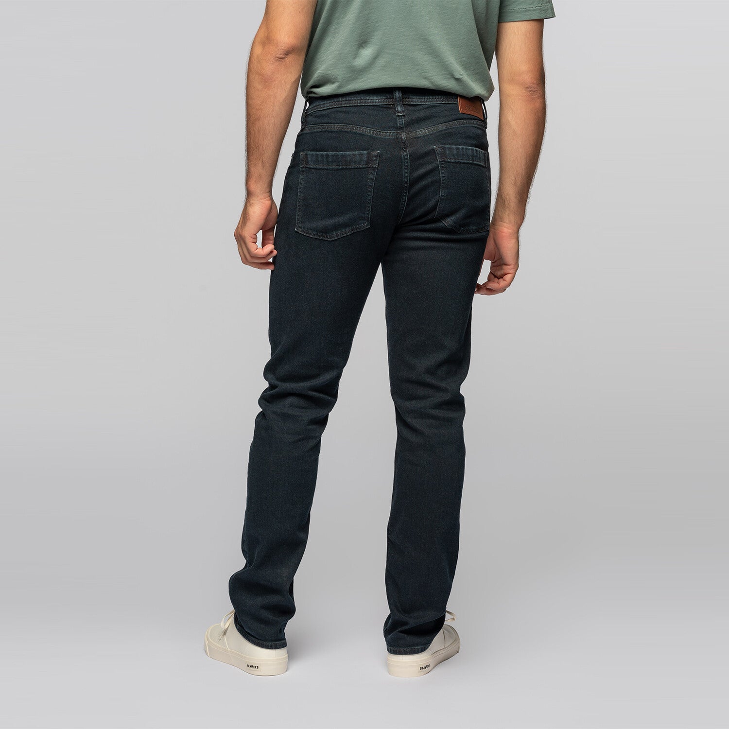 The Sharp Jean // Rinse Indigo
