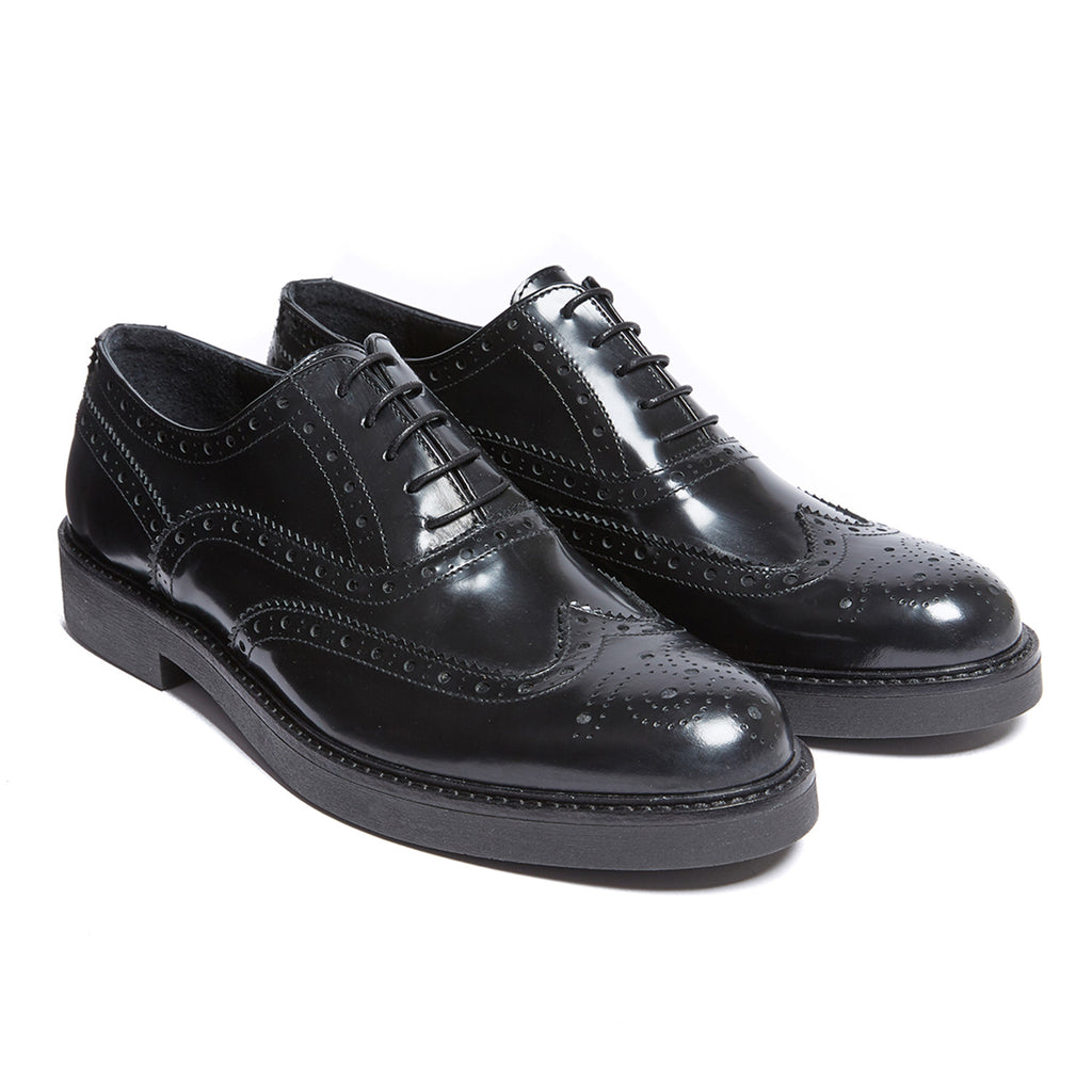 Wesley Wing Cap Oxford // Black