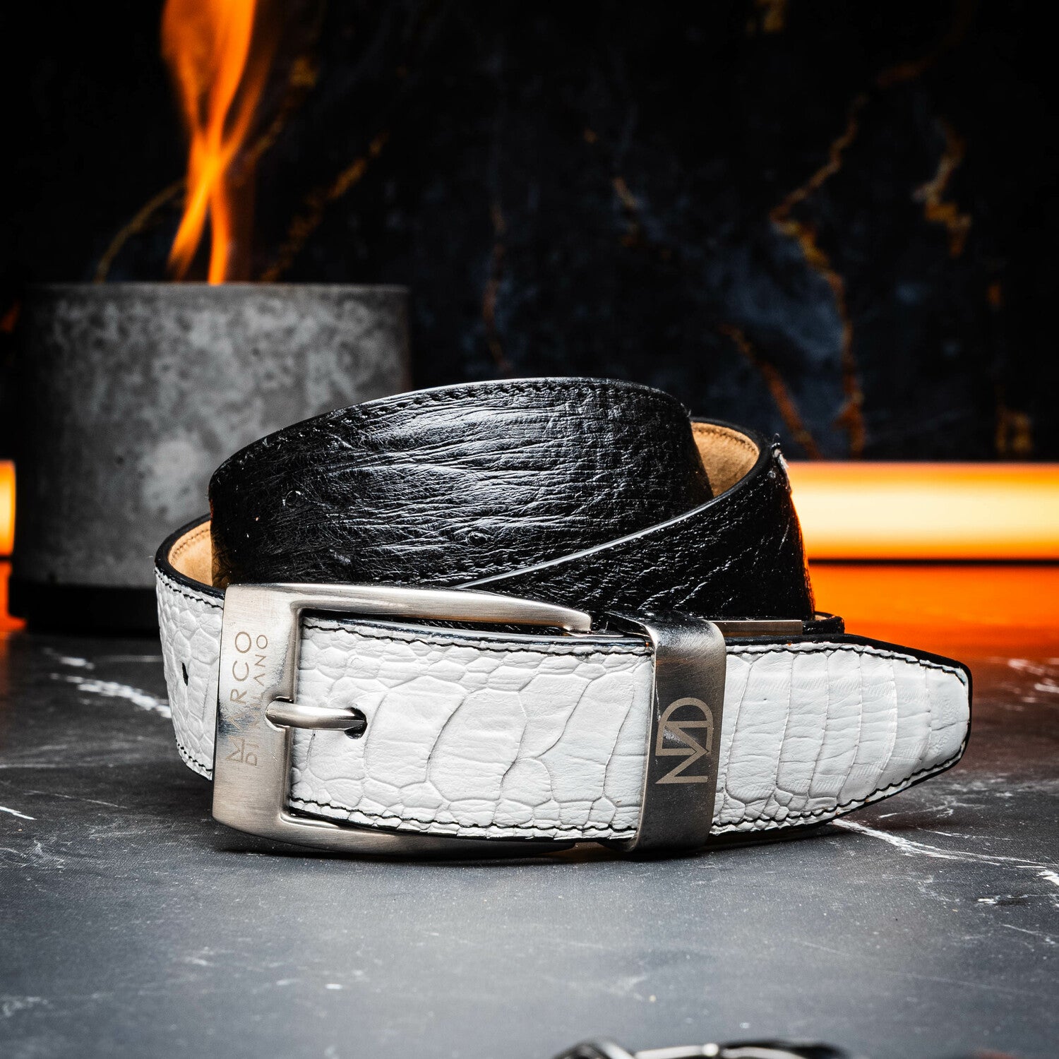 Alessio Belt // Ostrich // White/Black