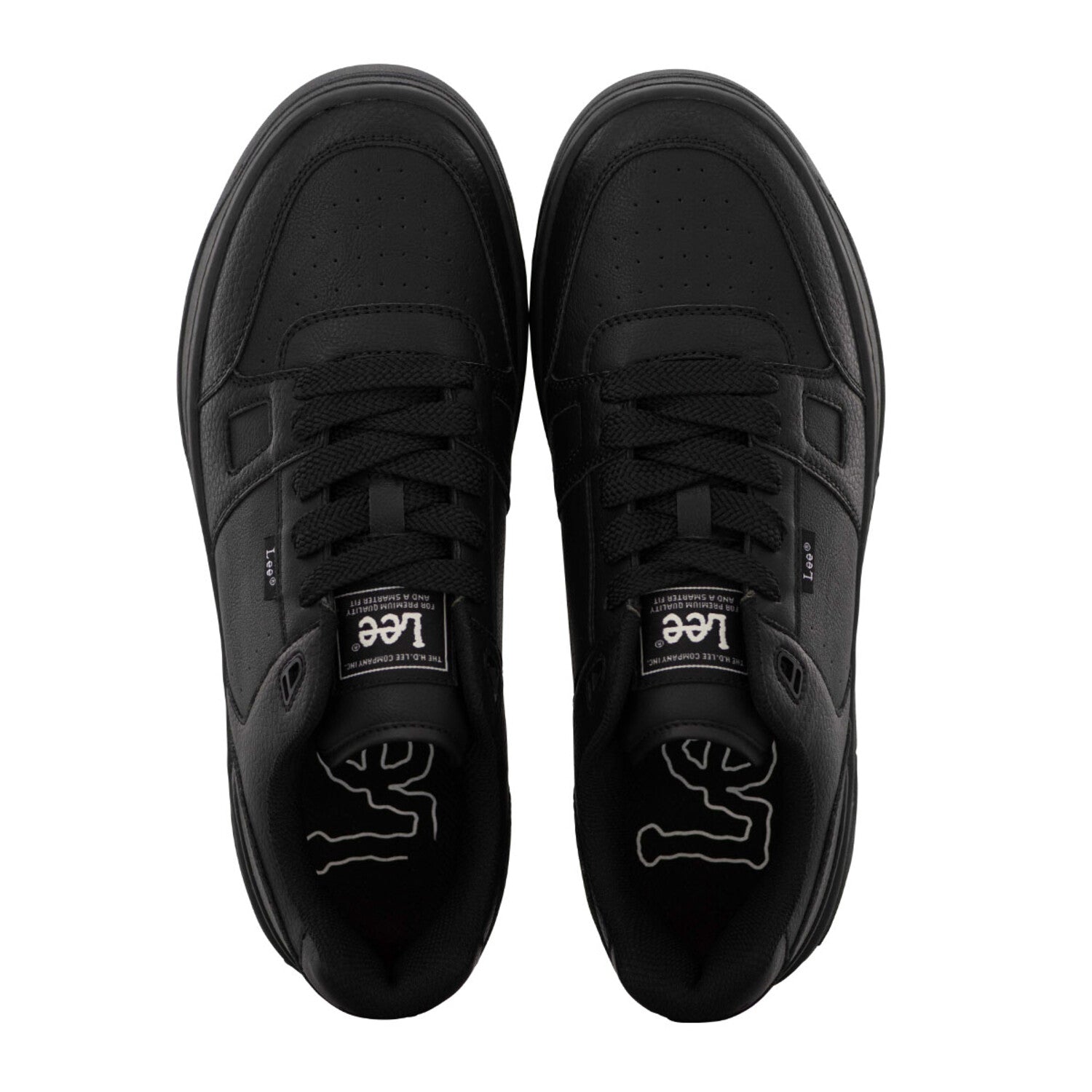 Cortland // Black Mono