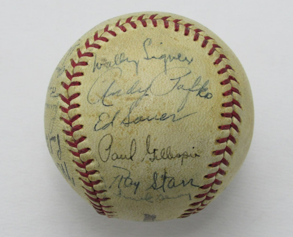 1945 NL Champion Cubs Team signed by 22 OL Baseball Grimm Hack Pafko 184932