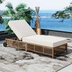 Outdoor Lounge Chair