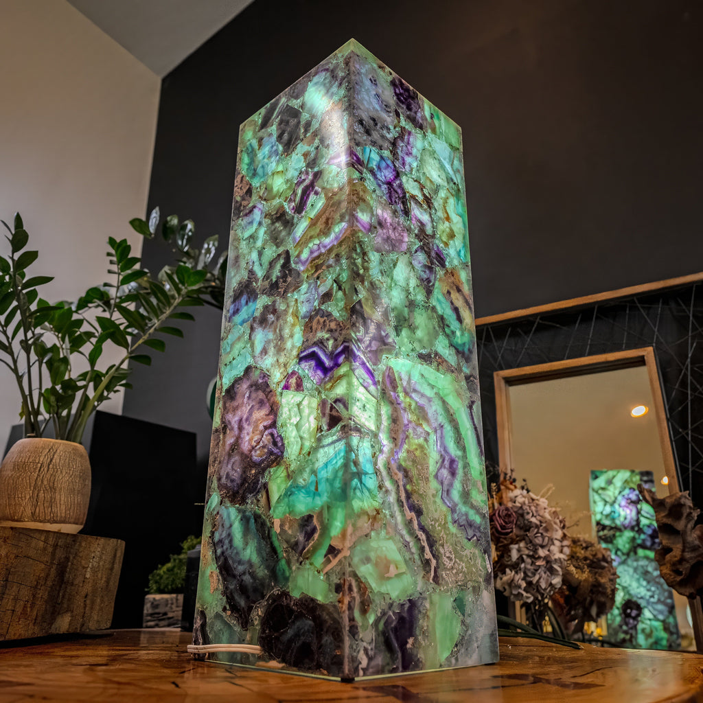 Fluorite Crystal Table Lamp (Medium Size) #1