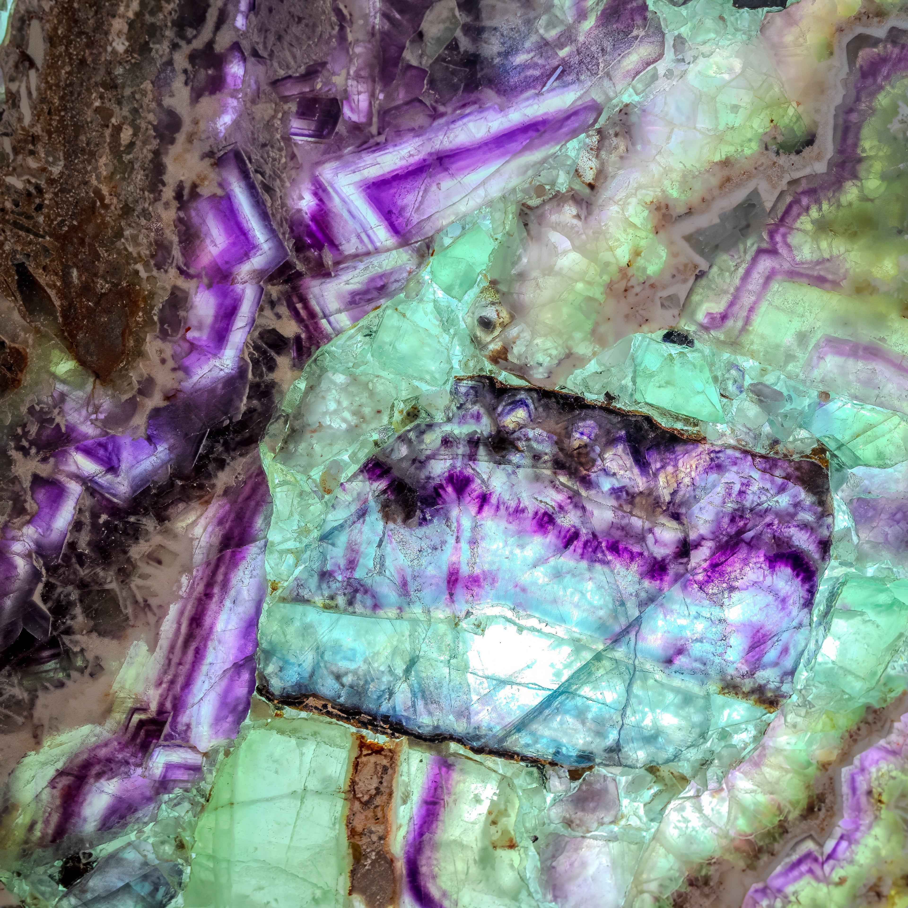 Fluorite Crystal Table Lamp (Medium Size) #5