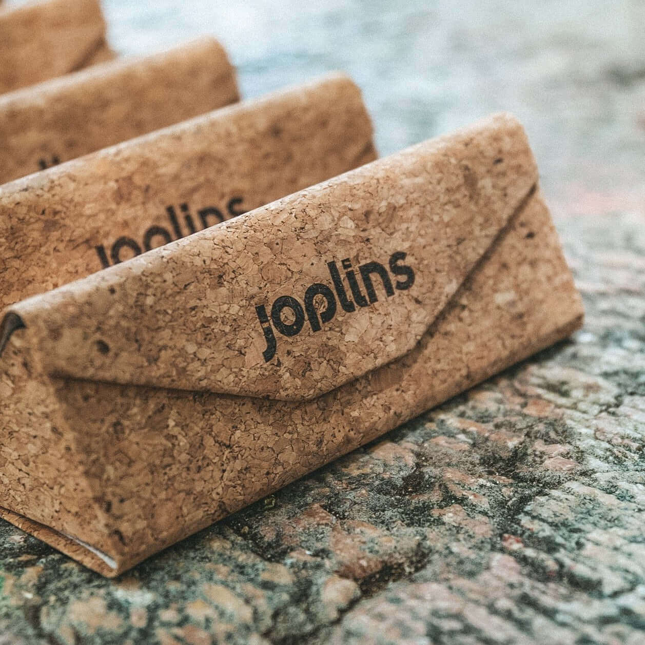 Fold & Go - Tri-fold Cork Sunglasses Case