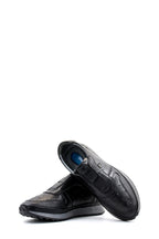 Men's Black Leather Sneakers with Textured Sole - Wessi