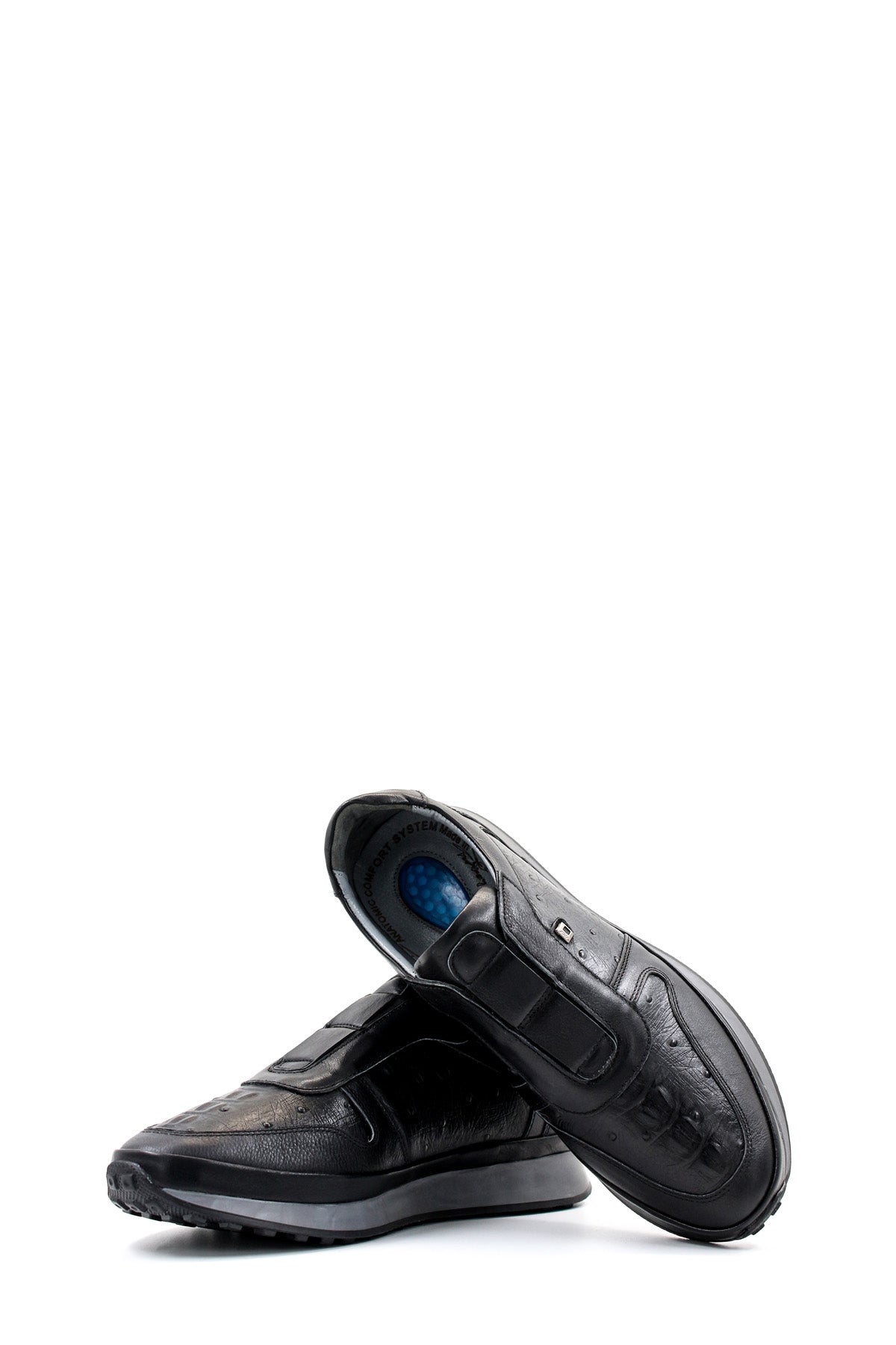 Men's Black Leather Sneakers with Textured Sole - Wessi