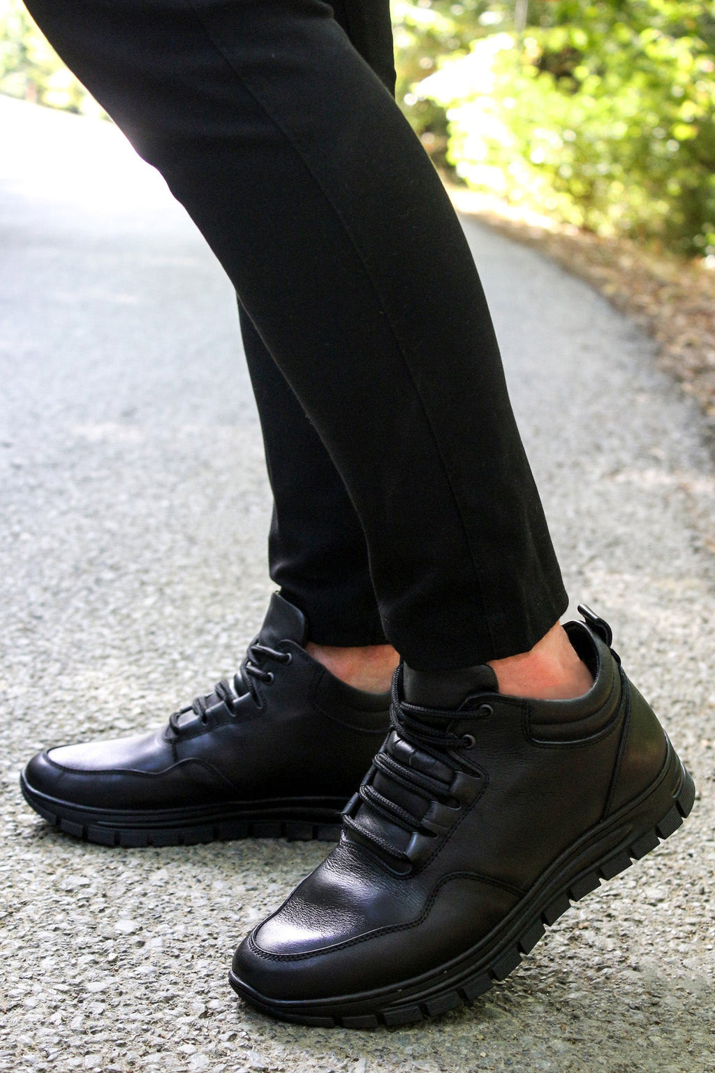 Men's Black High-Top Leather Sneakers with Cushioned Sole - Wessi