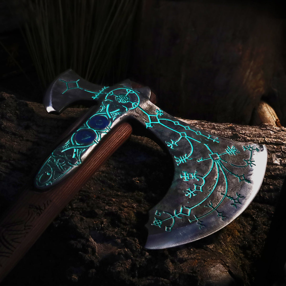 Hand-forged "Ragnarok Kratos axe" with carved handle and Glow-in-the-Dark Runes