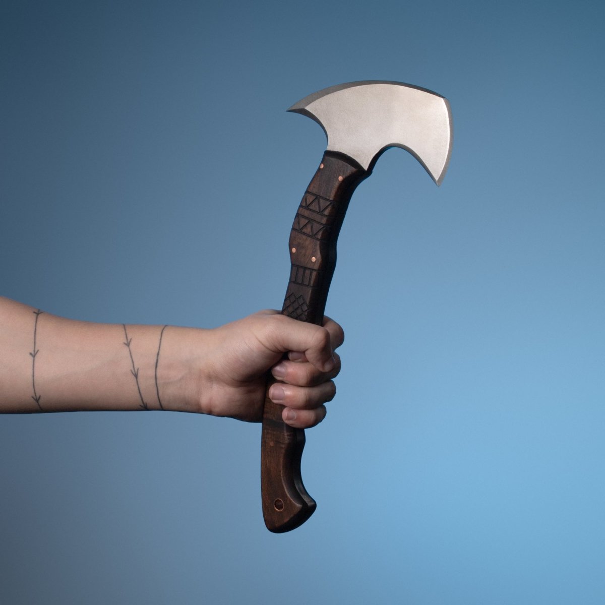 Hand forged tomahawk "Nanook"