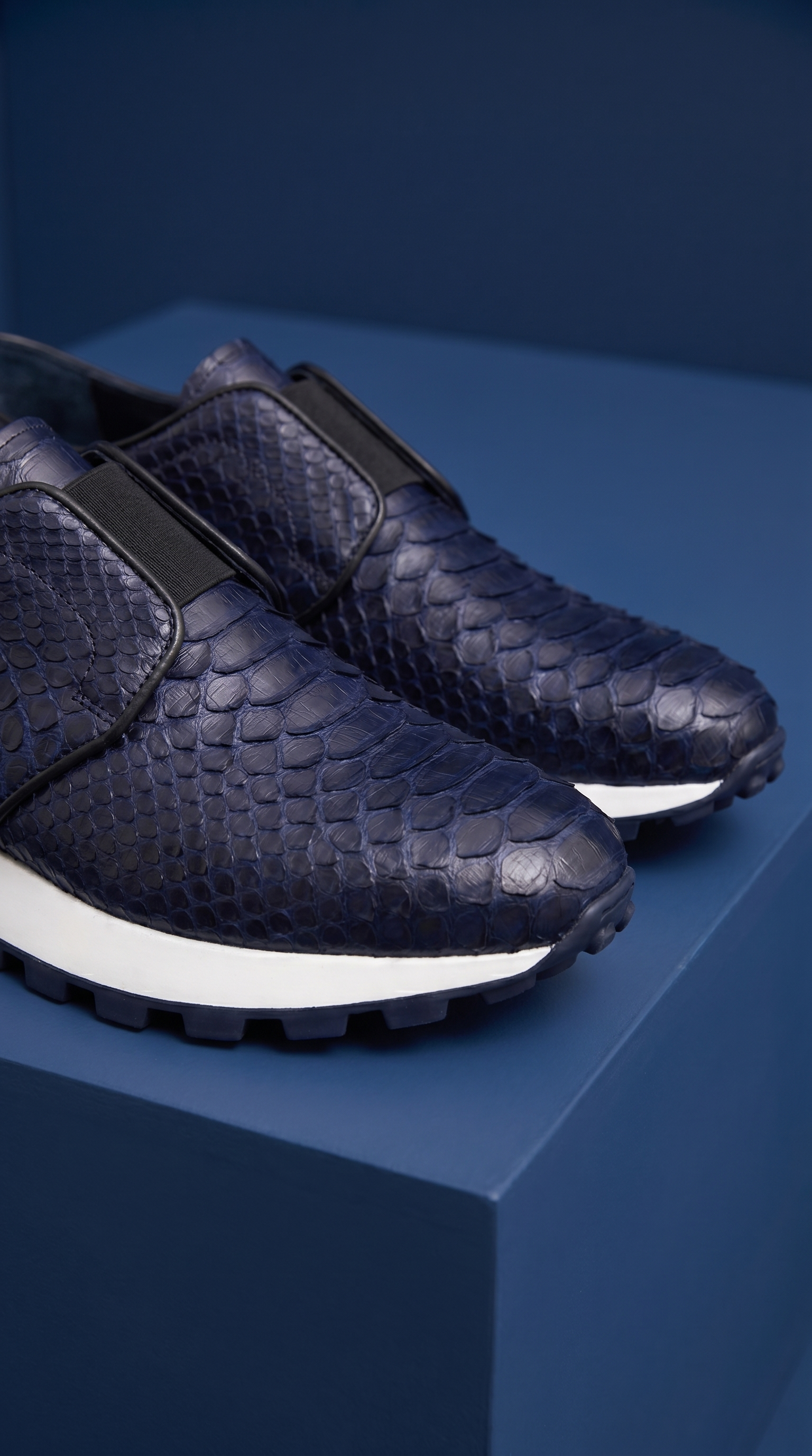 The Obsidian Navy Python Leather Men Sneaker