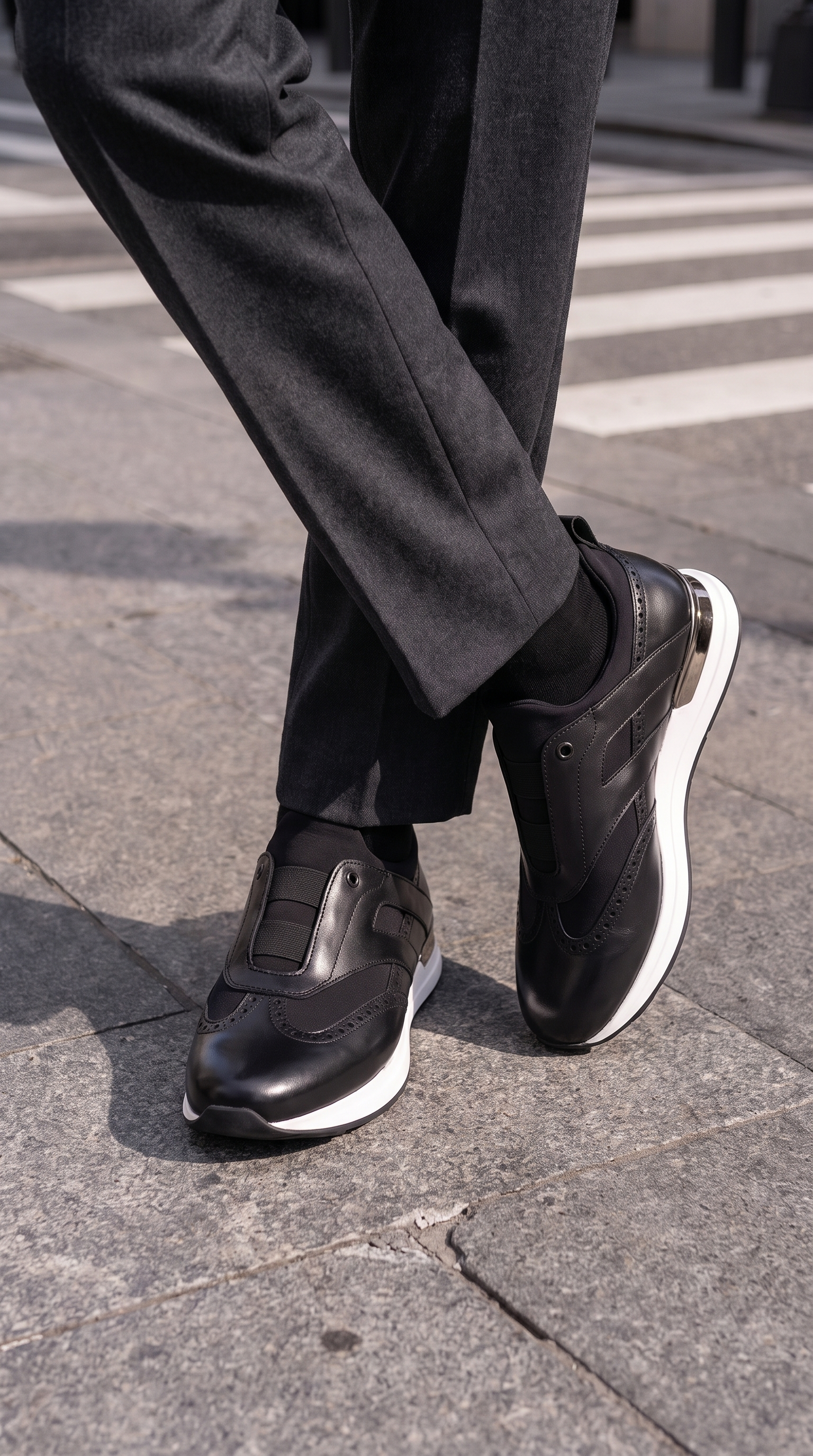 The Arcadia Black Leather Men Sneaker