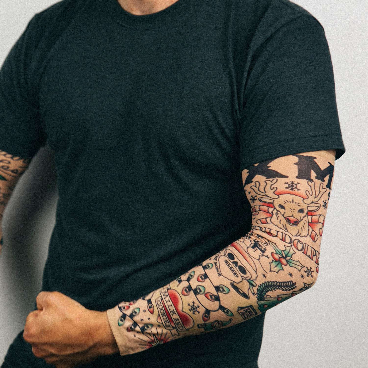 🎄 Christmas Holiday Tattoo Sleeves 2pk – Funny Fake Arm Tattoos Costume Party🎅