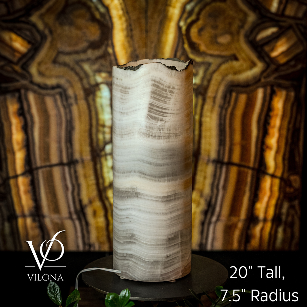 Ice Onyx Table Lamp (Live Edge #2)