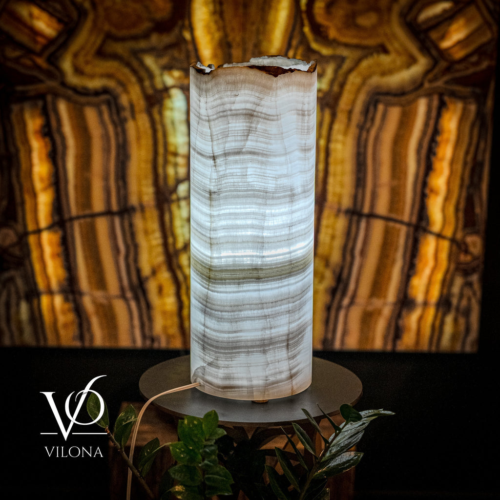 Ice Onyx Table Lamp (Live Edge #3)