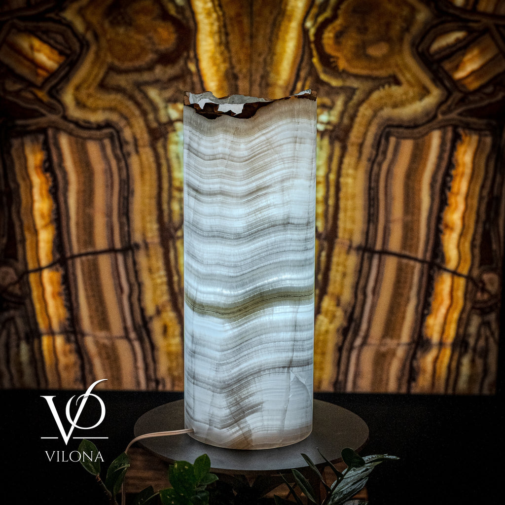 Ice Onyx Table Lamp (Live Edge #5)