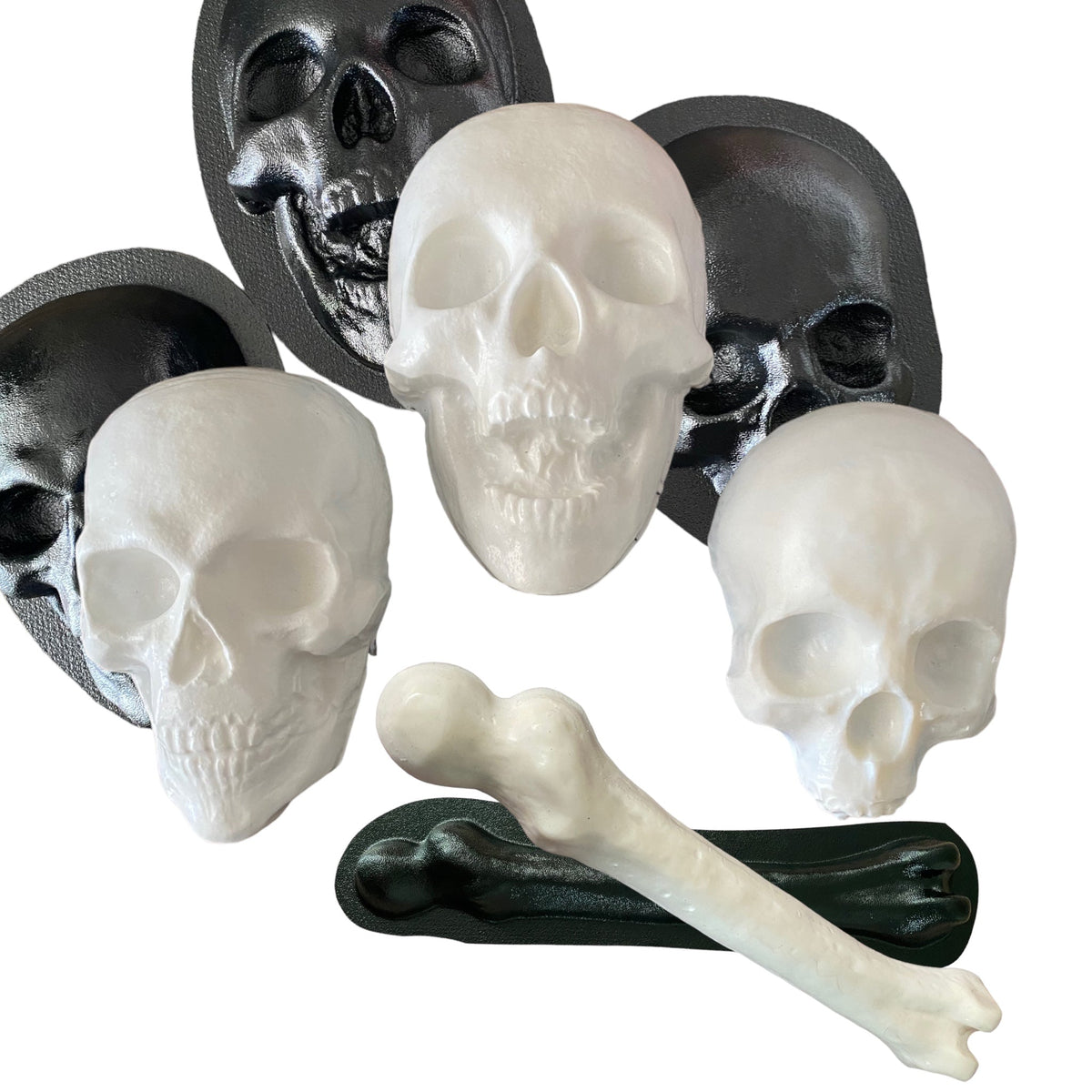 Skull and Femur Mold Bundle