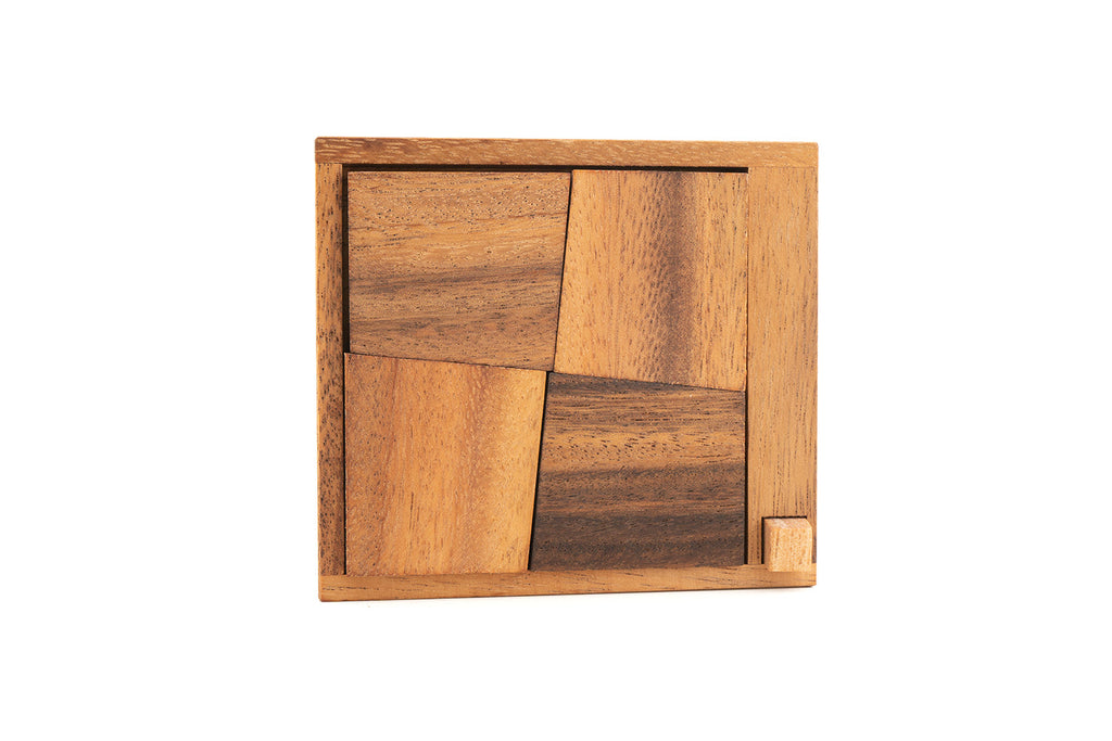 Impossible Square - No Fit Puzzle