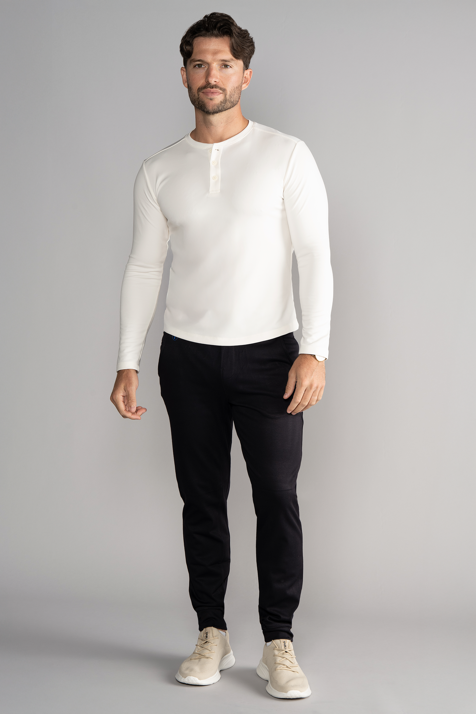Performance Henley