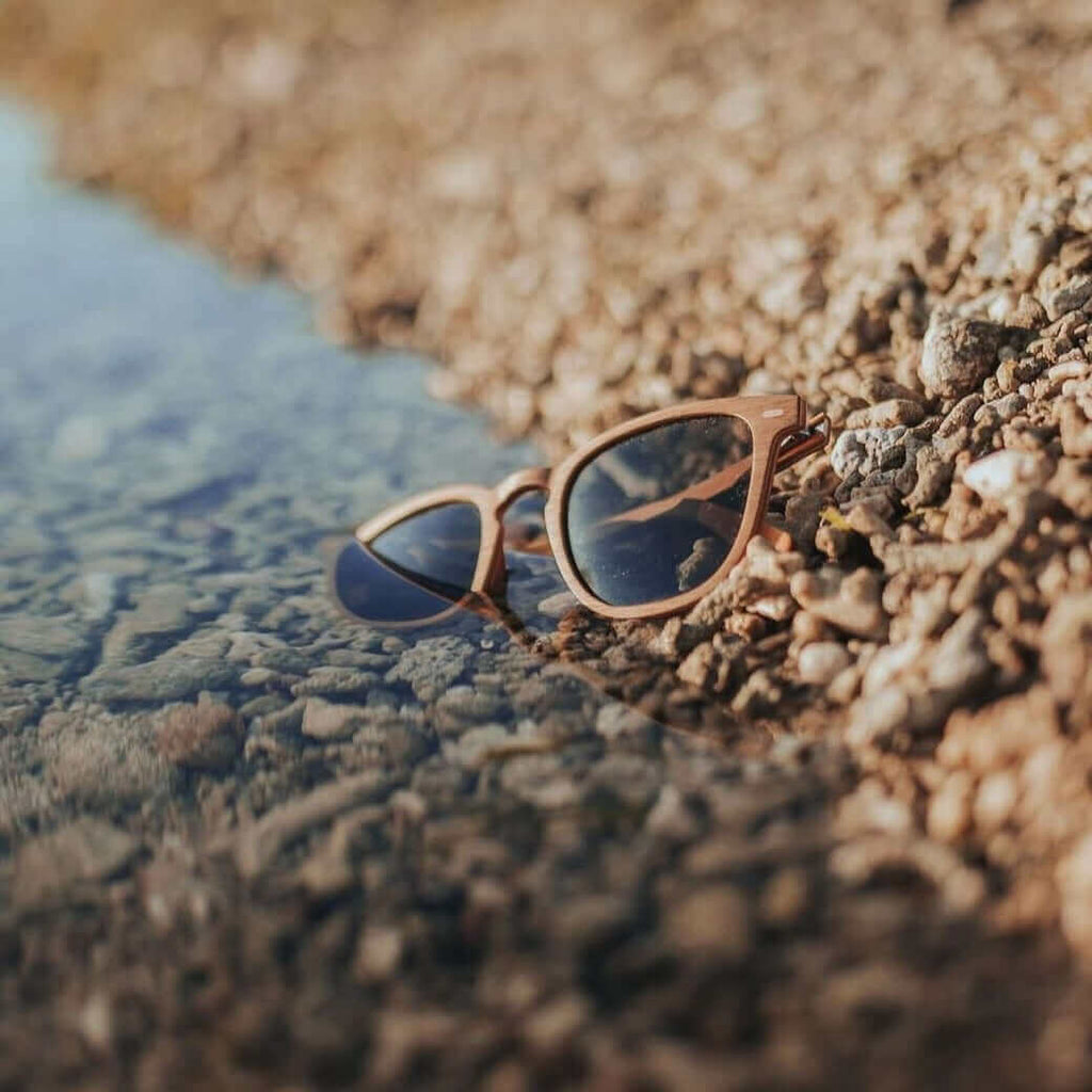 Lark - Squared Wood Sunglasses