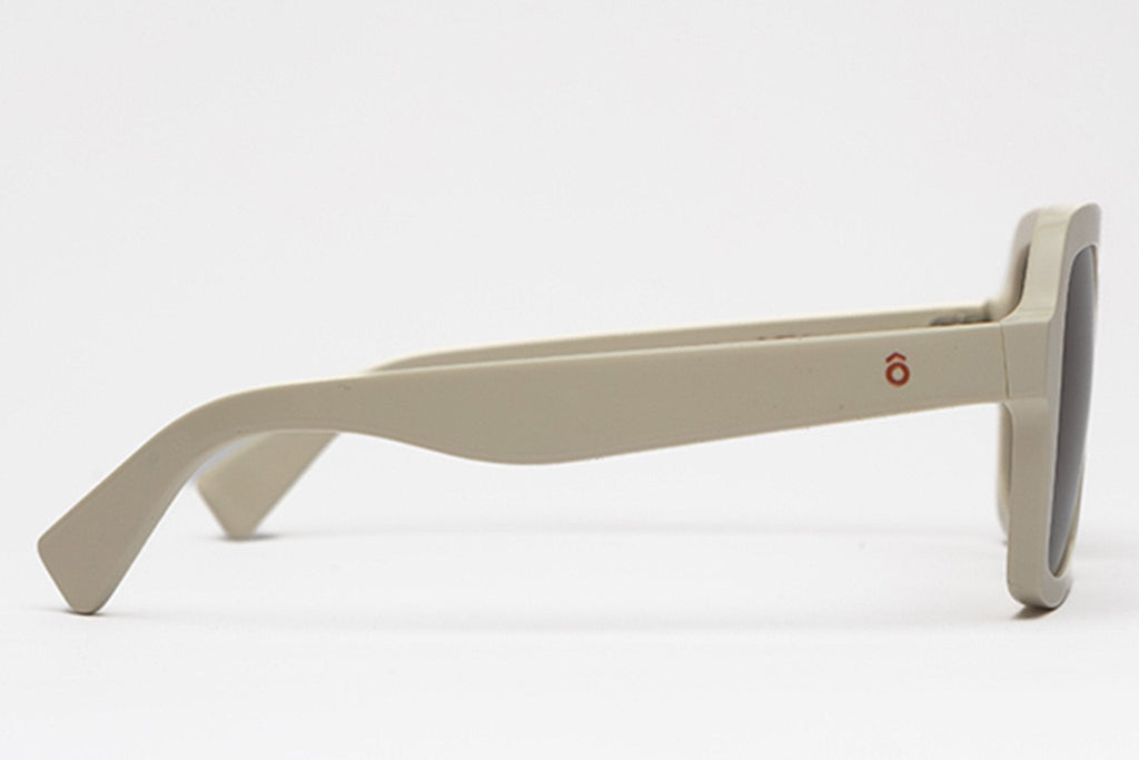 Manyara II Off White Sun