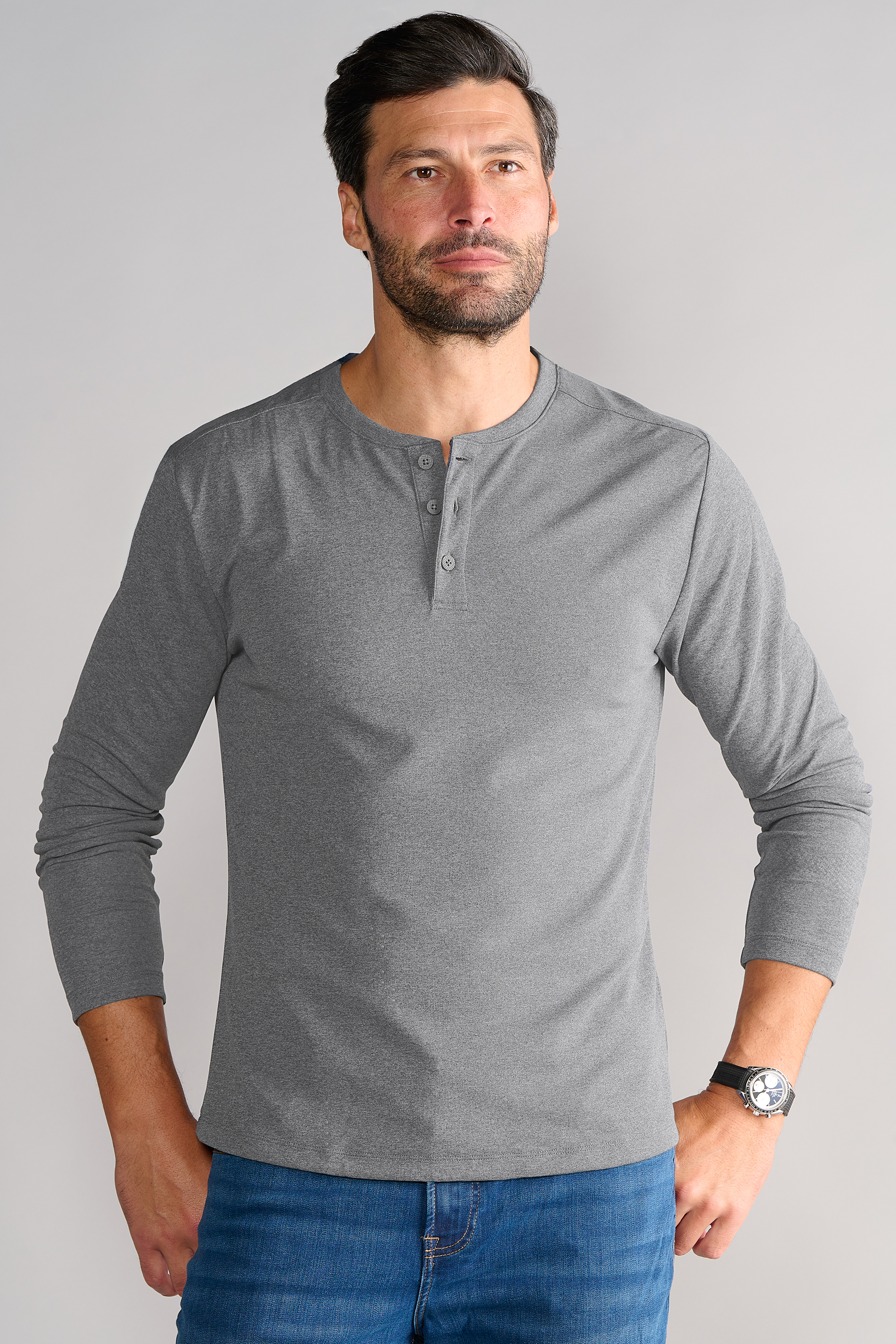 Performance Henley