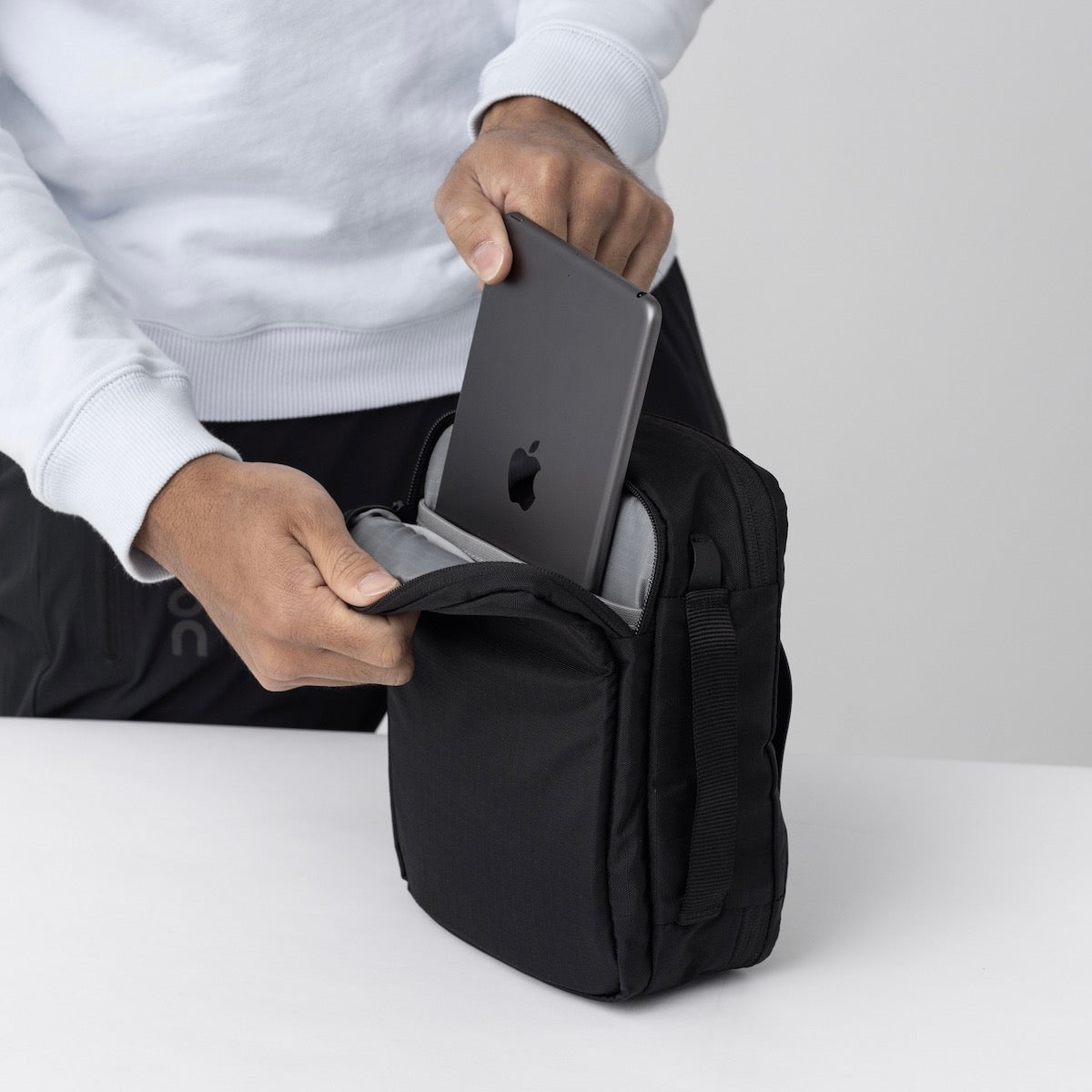 BOARDING KIT MINI - JET BLACK : 3L