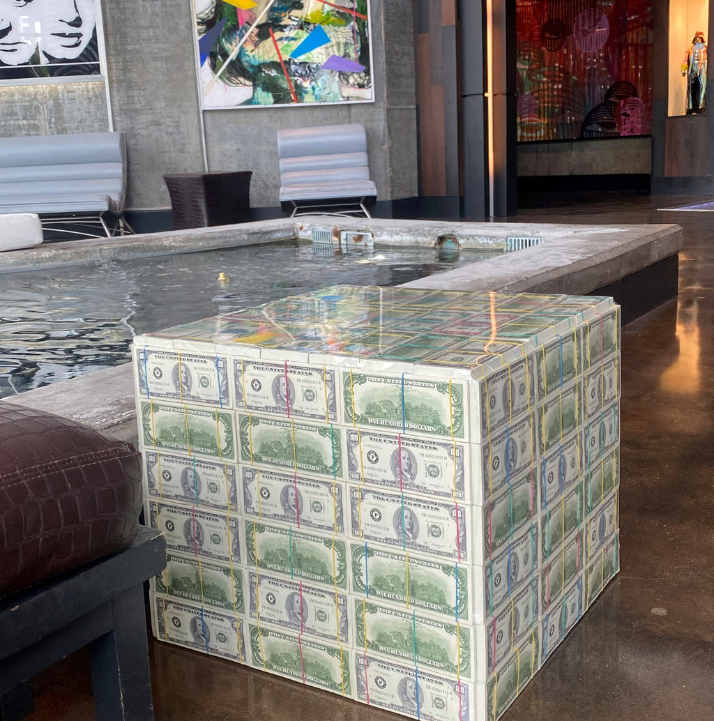 Vice 80s Money Table