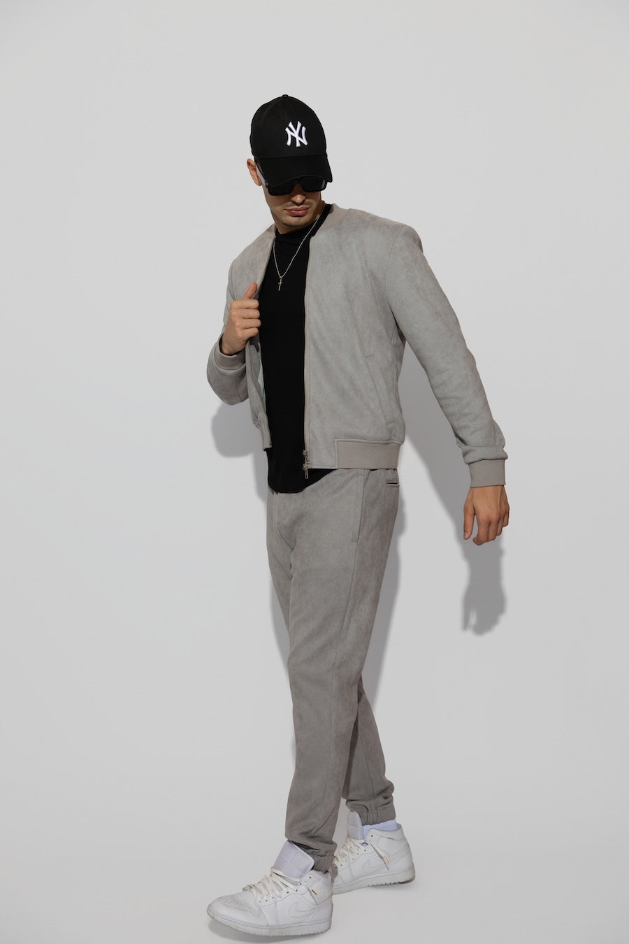 Maverick Butter Suede Cool Grey