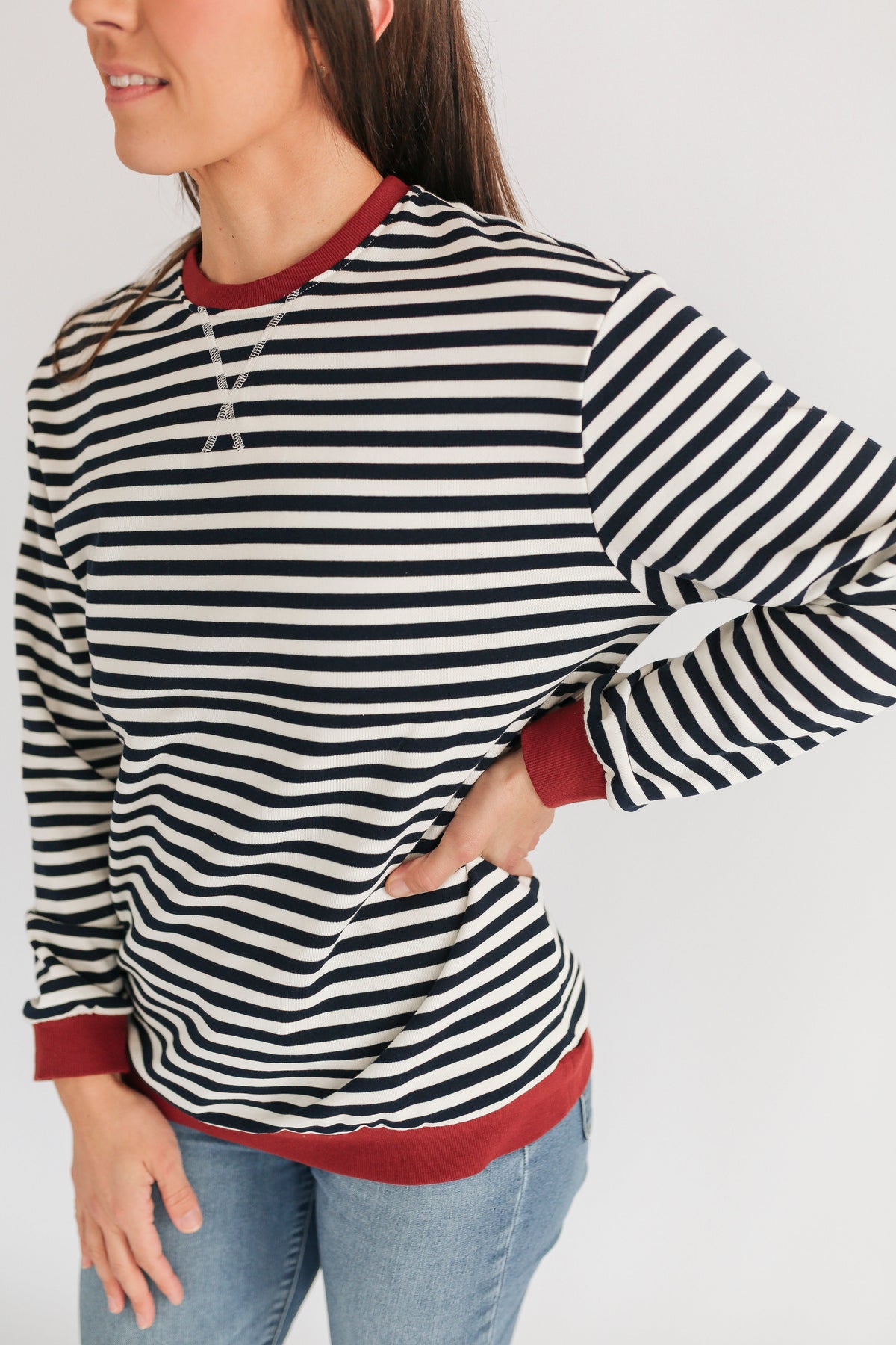 Oversized Fit Freestyle Stripe Breastfeeding Sweatshirt - EXTENDED CHART