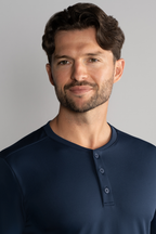 Performance Henley