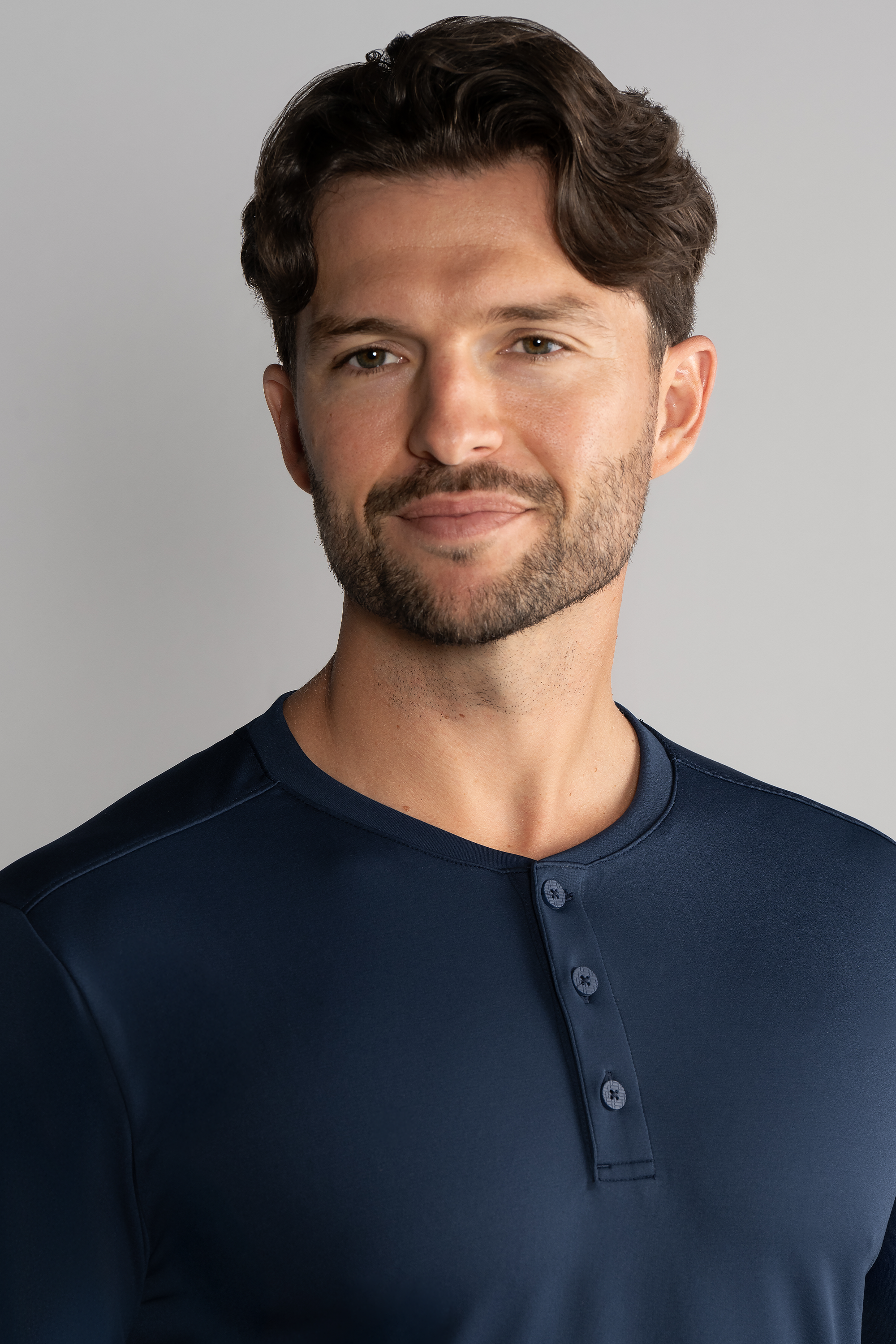 Performance Henley