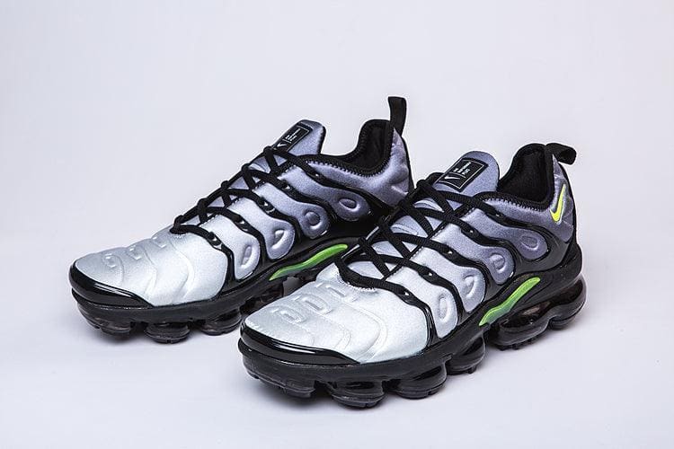 Nike Air VaporMax Plus 'Black Volt'