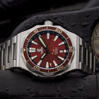 Bolt - Red