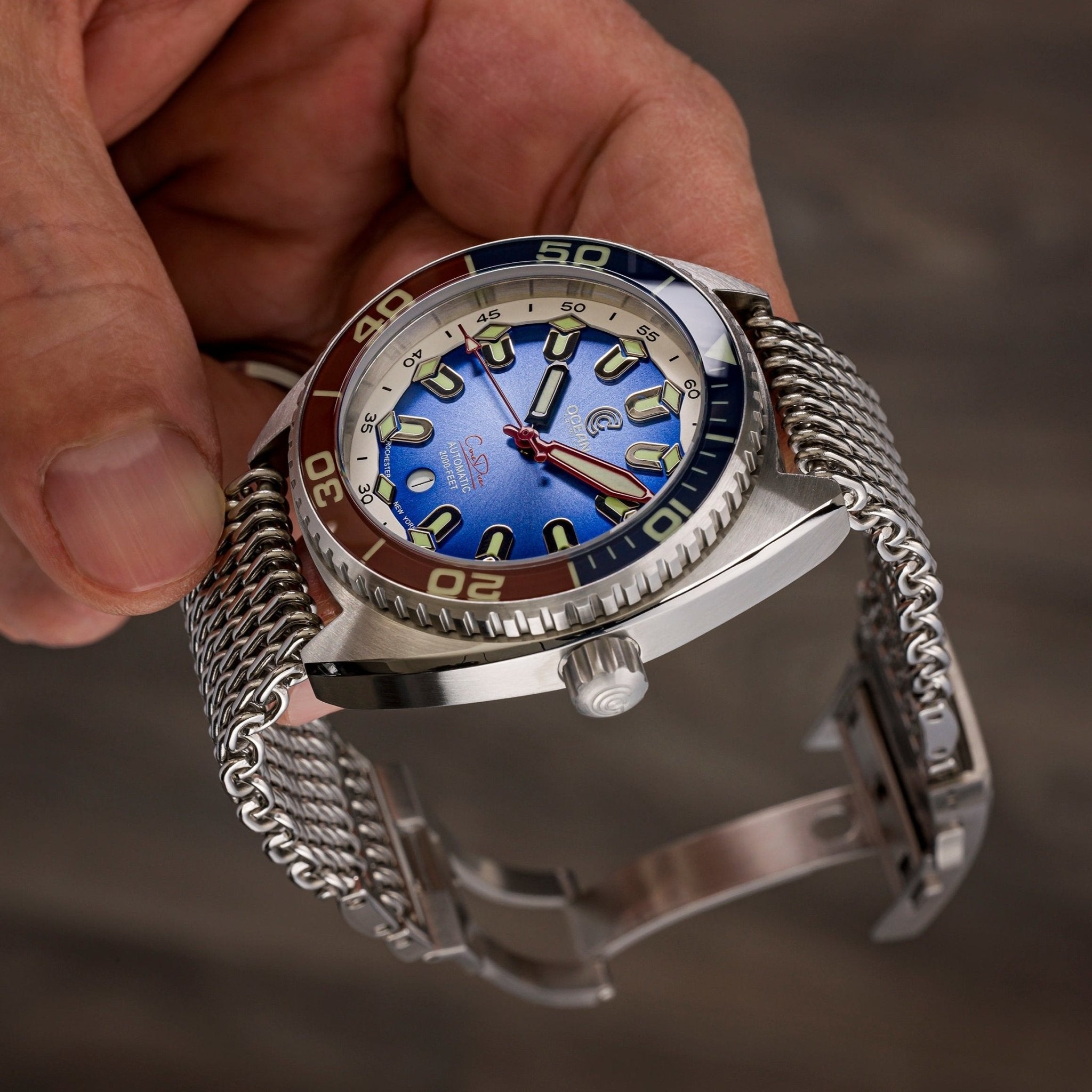 Ocean Crawler Core Diver - Blue/Red