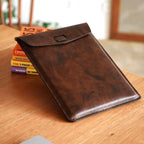 Oldis LC1: Leather Laptop Case