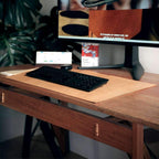 Oldis P1: Leather Desk Pad