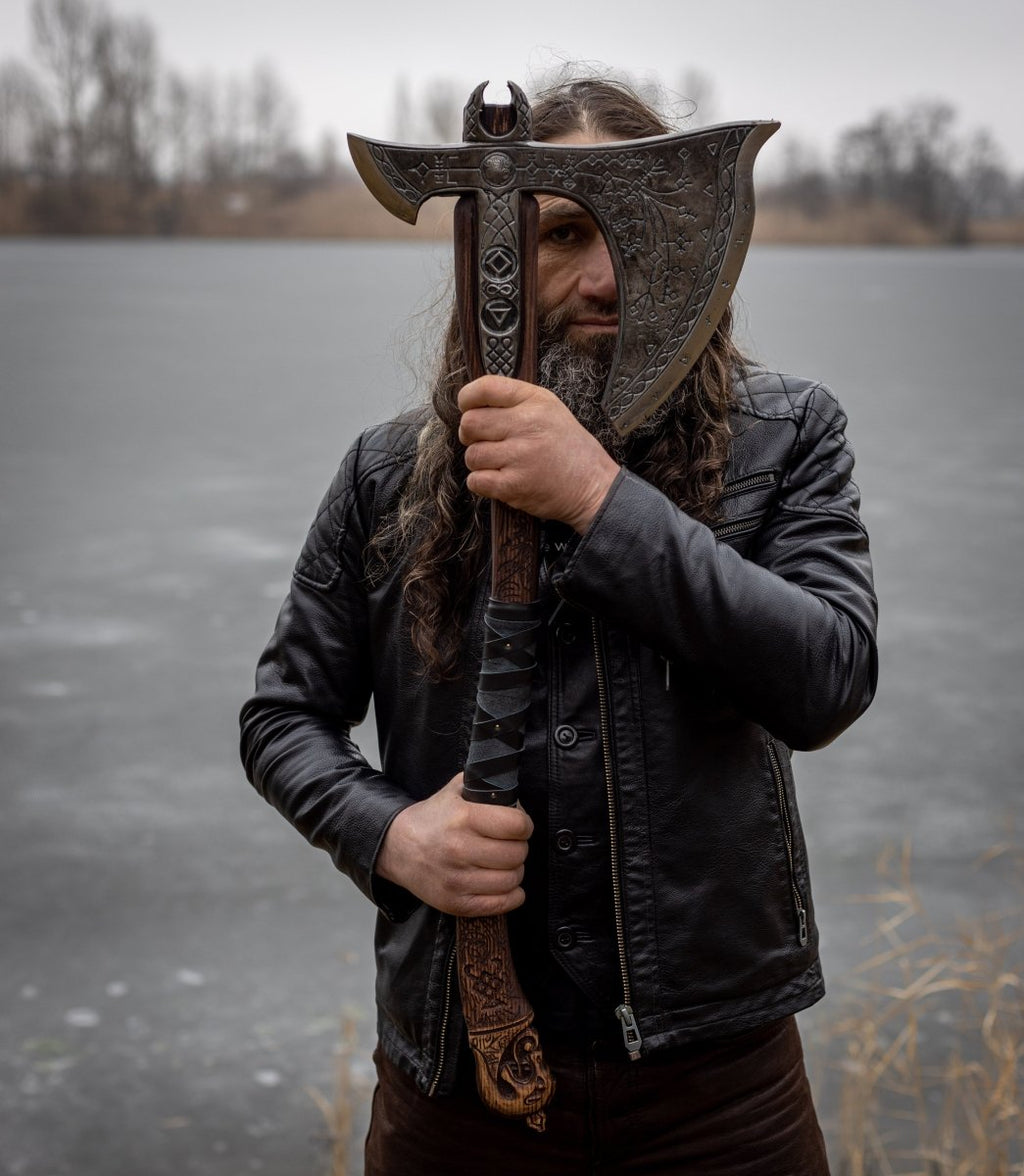 Real Leviathan axe with Glow-in-the-Dark Runes