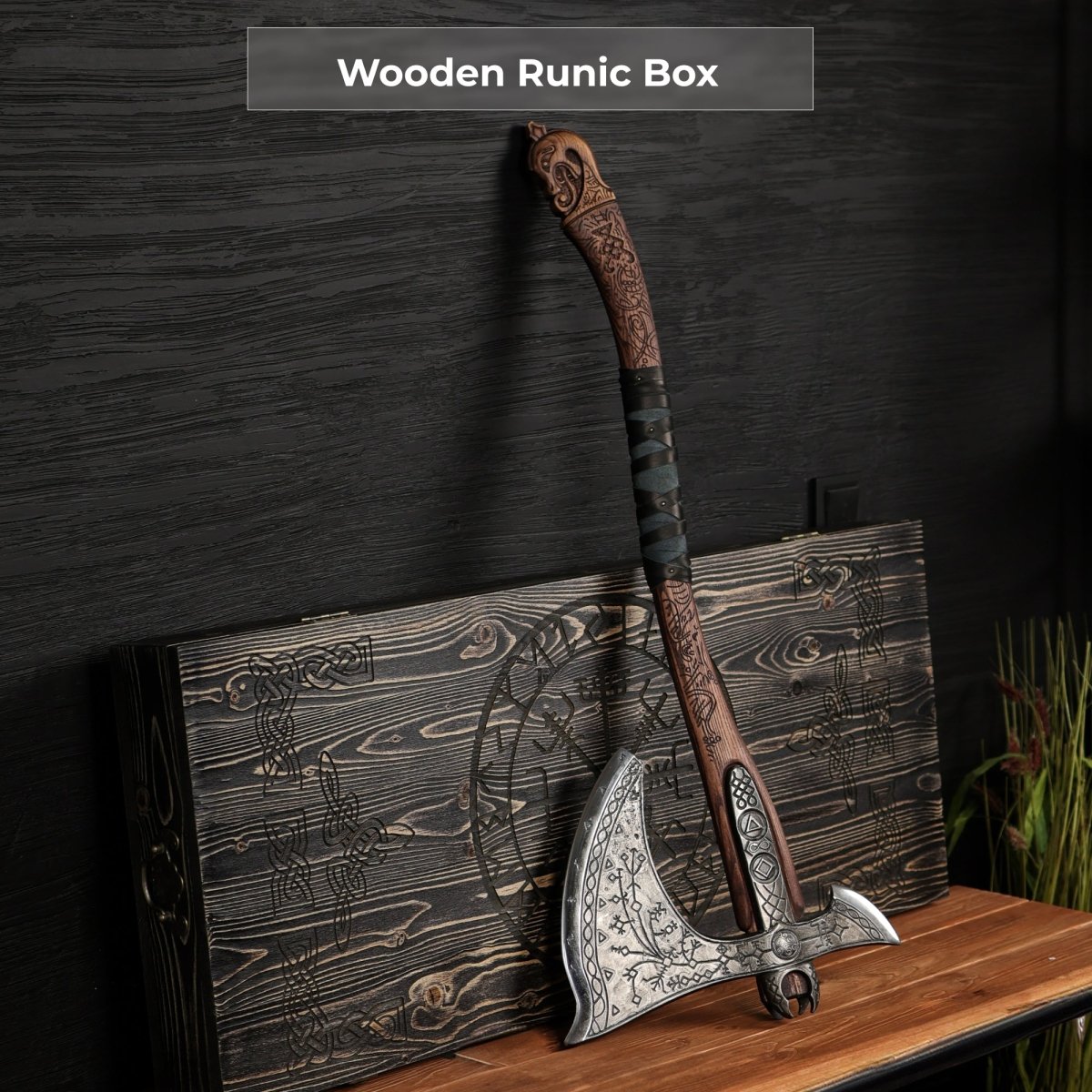 Real Leviathan axe with Glow-in-the-Dark Runes