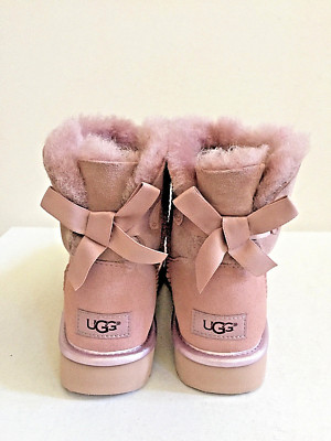 UGG W MINI BAILEY LOGO