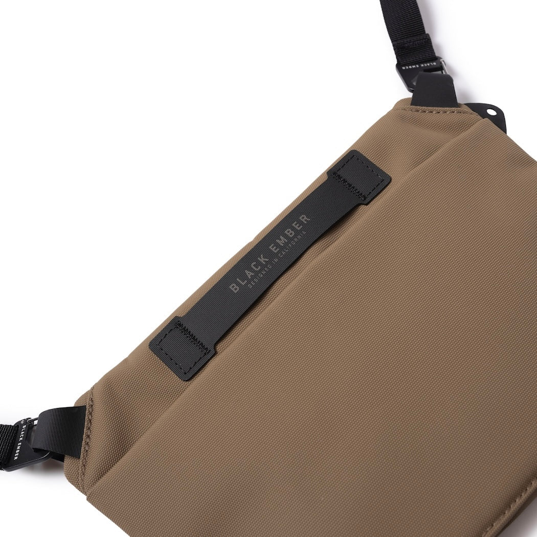SACOCHE_01 EMBERTEX™ PFAS FREE - COYOTE