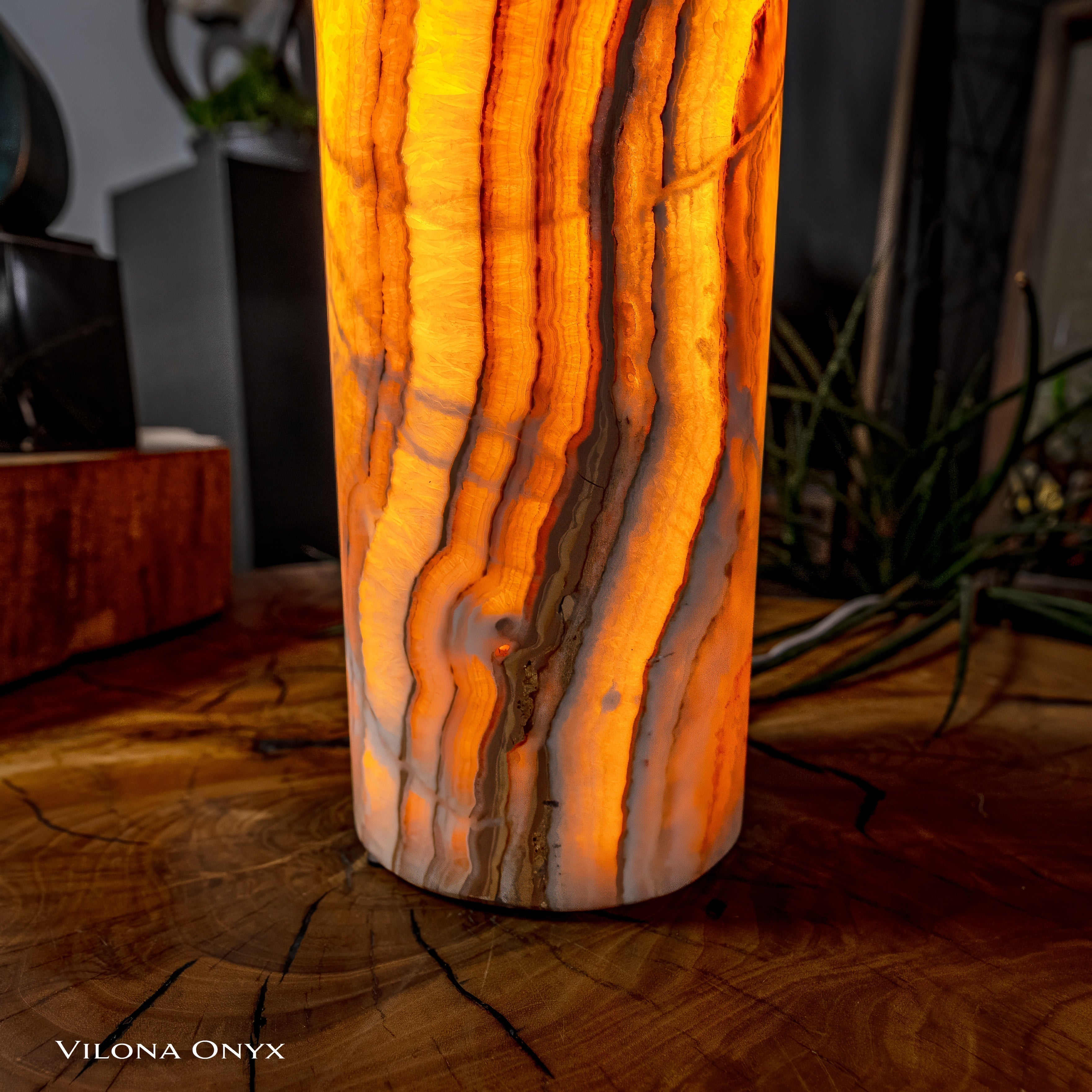 Sahara Onyx Lamp (Cylinder Table Lamp #6)