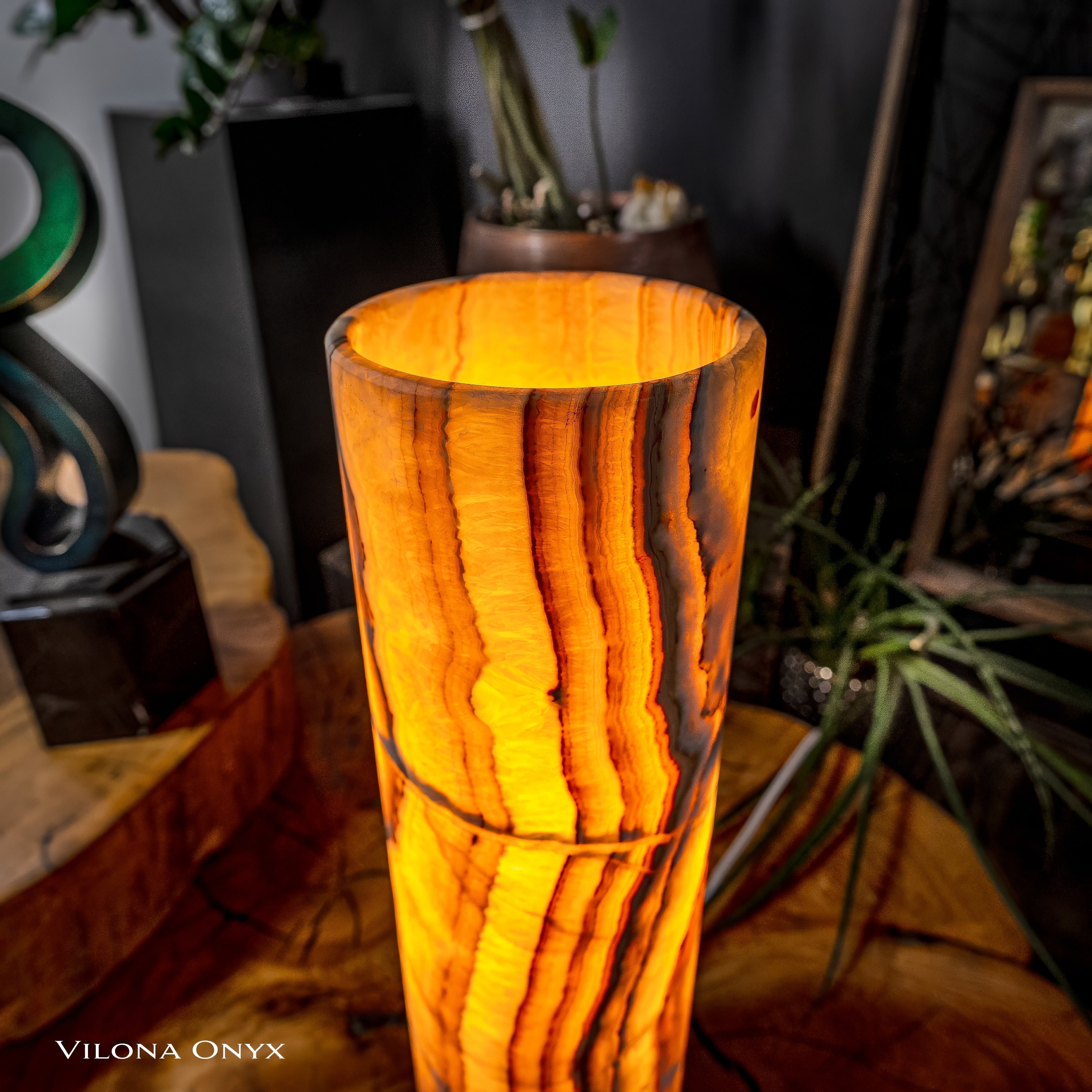 Sahara Onyx Lamp (Cylinder Table Lamp #6)