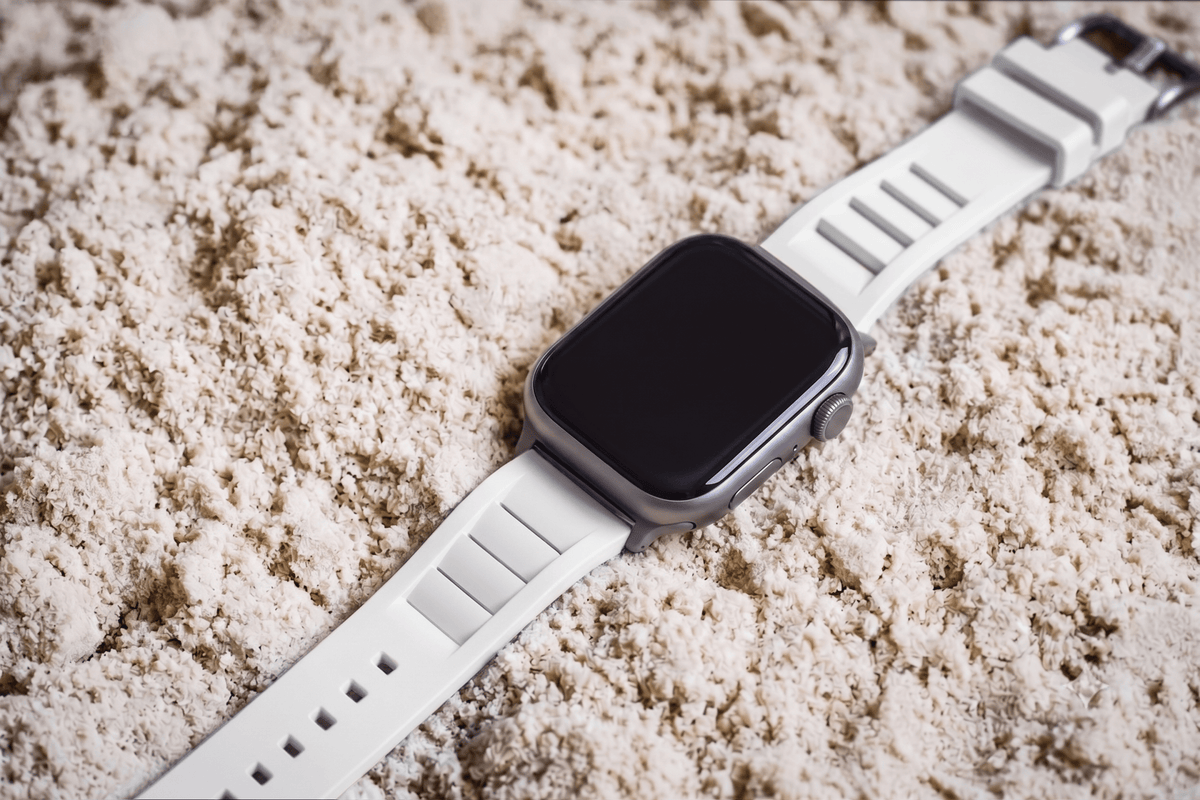 Shark Gill Rubber Band – For Apple Watch - White