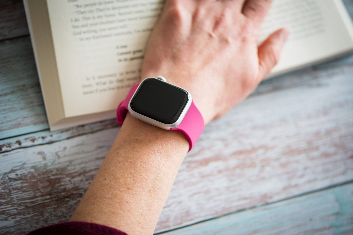 Silicone Solid Buckle Band - For Apple Watch - BMR Pink
