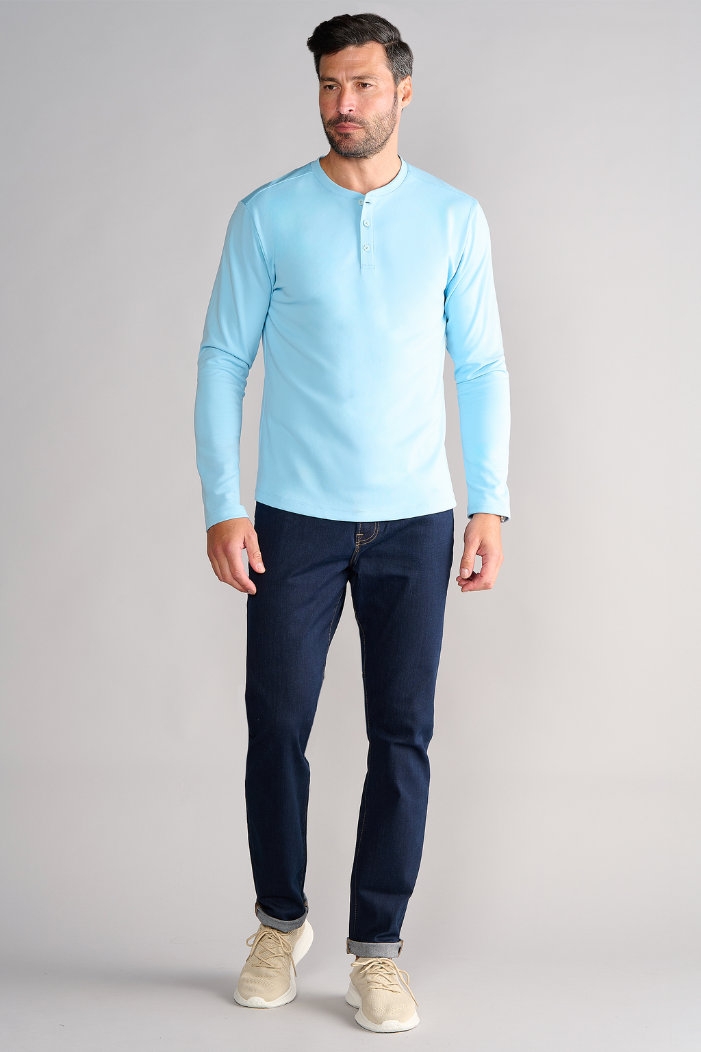 Performance Henley